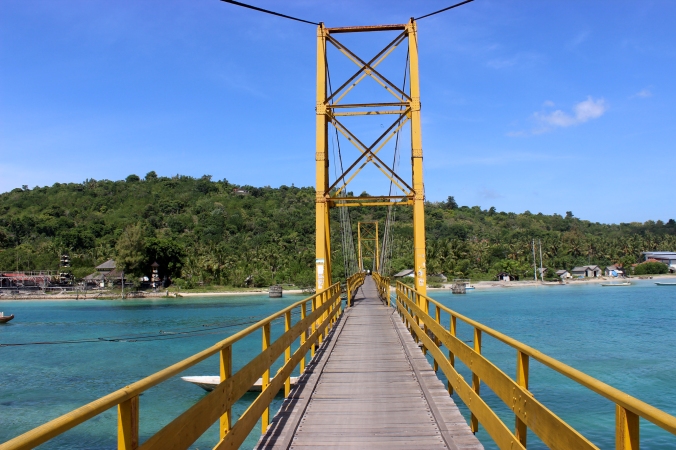 Le pont de la mort, reliant Nusa Lembongan à Nusa Ceningan, qui tremble à chaque passage.